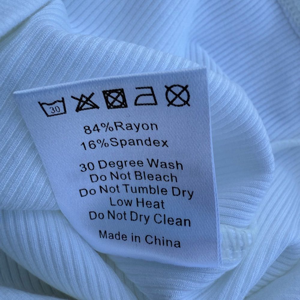 Inaka Basic Ribbed LS White Small NWT IN PACKAGE - Picture 7 of 9